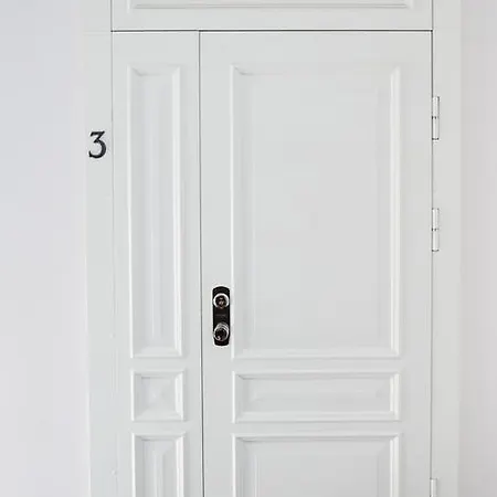 Cozy In Old Town By Urban Rent Apartman *